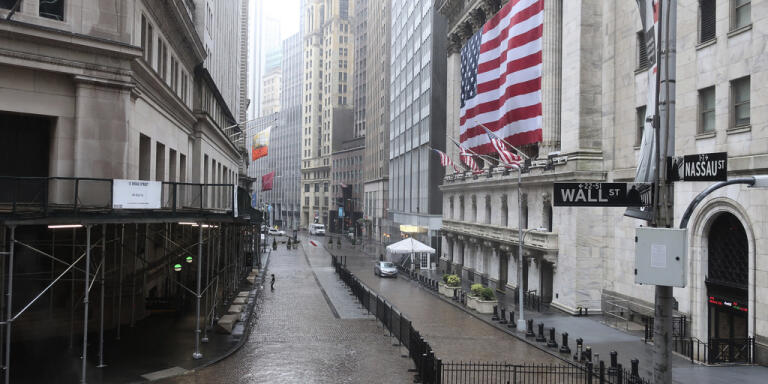 Mörka framtidsutsikter tynger Wall Street