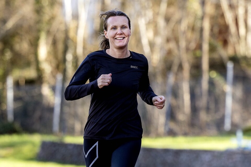 Ålderskrisen ledde till ny livsstil. Anneli Ritzén från Oskarshamn lägger mycket tid på löpning.