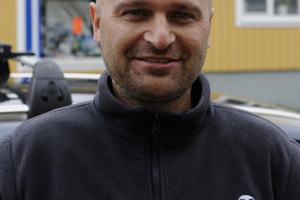 Edin Dzajic är chef på Taxi Kurir i Växjö.