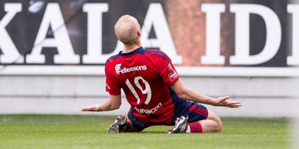 Adam Bergmark Wiberg jublar efter 3–0 mot Oddevold, hans första mål för säsongen i Superettan.