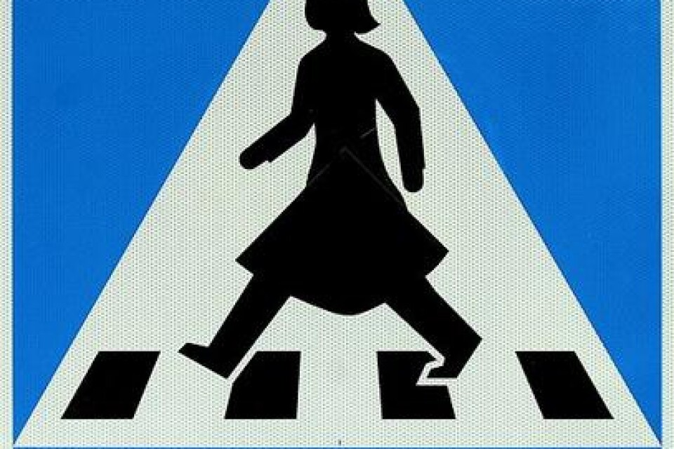 Så här kan den nya skylten Fru Gårman att se ut i trafiken. "Trams", tycker Eva Evedius.