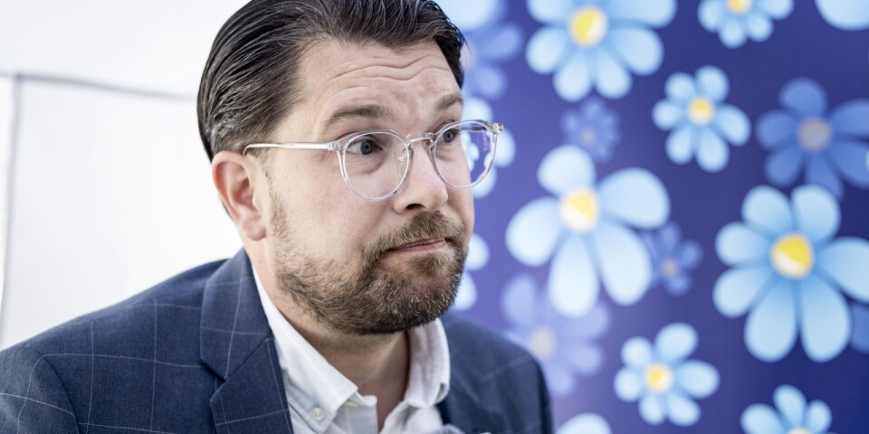 Jimmie Åkesson skadar regeringen