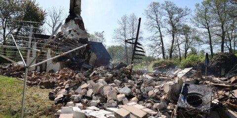 Villa i Illstorp började brinna – gick inte att rädda: ”Sprider sig fort när det är halmtak”