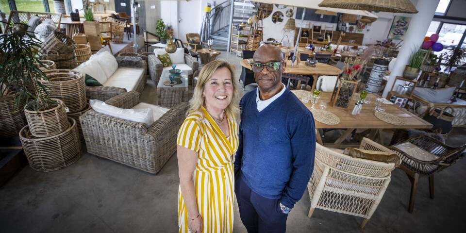 Det kräver mycket jobb, men Christa och Matthew Topp Prevost släpper inte sin passion: möbelbutiken Unique4 i Trelleborg.
