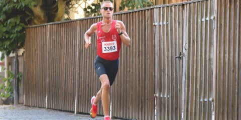 Andreas Davidsson sprang in som 14:e löpare vid Göteborgsvarvet.
