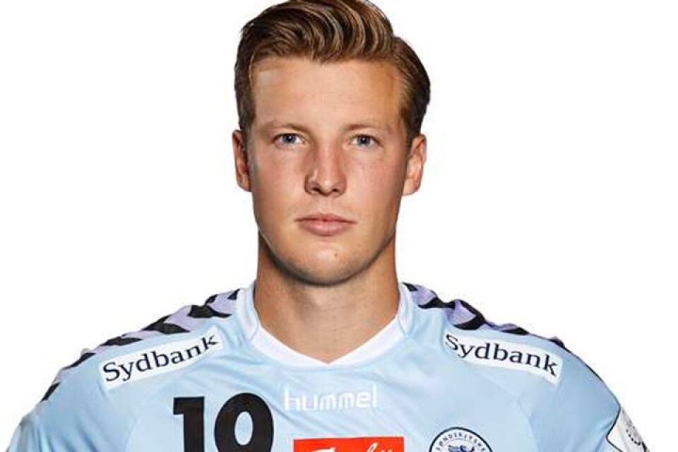 Adam Nyfjäll spelar för närvarande i danska Sönderjyske.