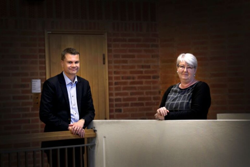 Ulf Olsson (S) och Annette Carlson (M), kommunalråd för de största partierna i Borås kommunfullmäktige.
