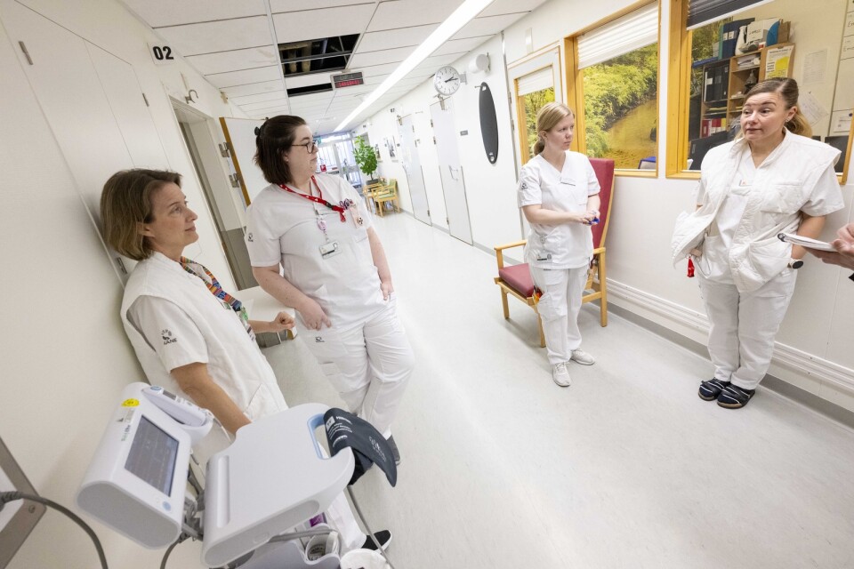 Sita Nilsson. Linnea Hopf, Elin Nilsson och Linda Hörberg på avdelning 51-52 berättar att de nu fått mer tid för att ta hand om patienterna.