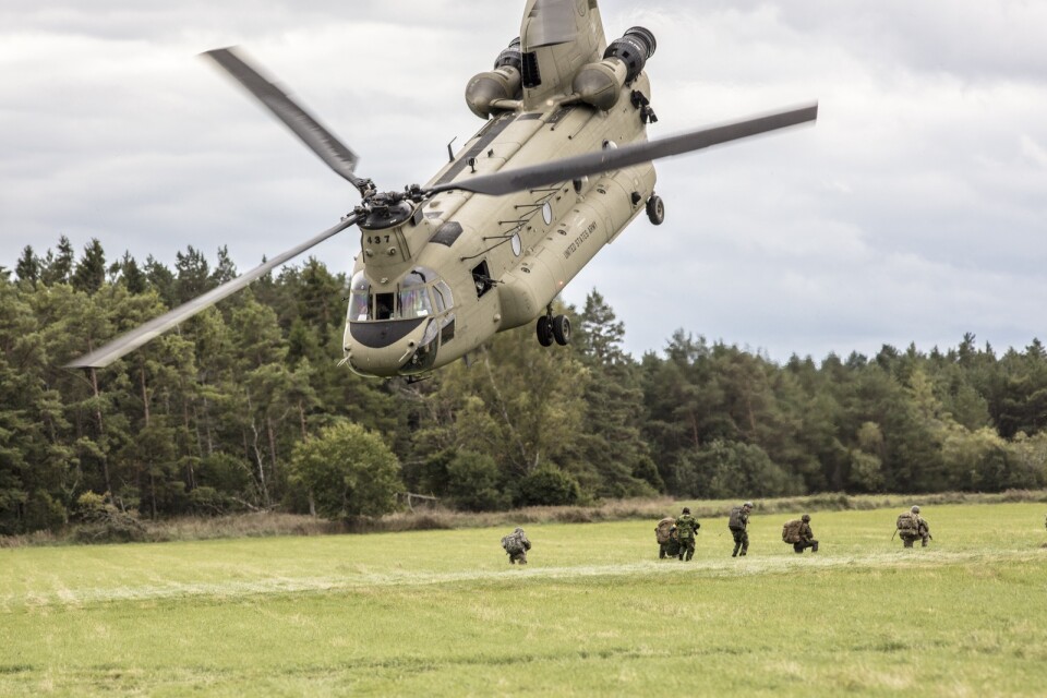 Amerikansk närvaro är inget nytt.Här landsätter en CH-47 Chinook, en amerikansk transporthelikopter, soldater på en åker i Hangvar på norra Gotland under en övning 2017.