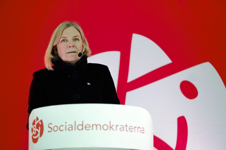 Intellektuellt ohederlig. Socialdemokraternas partiledare Magdalena Andersson varnar för popularisering – och ägnar sig själv åt att Putin-smeta en enskild liberal debattör.