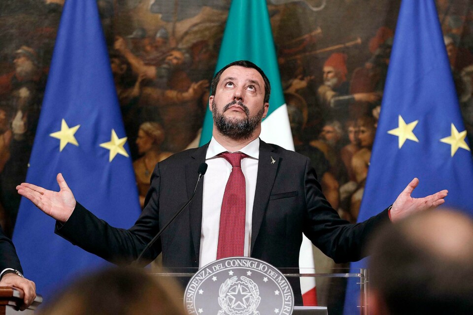 Matteo Salvini, italiensk inrikesminister, kan inte dölja att hans regering inte klarar av att skapa tillväxt i den italienska ekonomin.