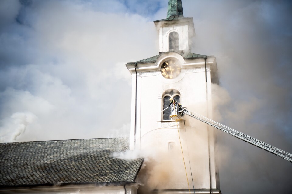 Under lördagen den 3 september brann Sjösås kyrka ner till grunden.