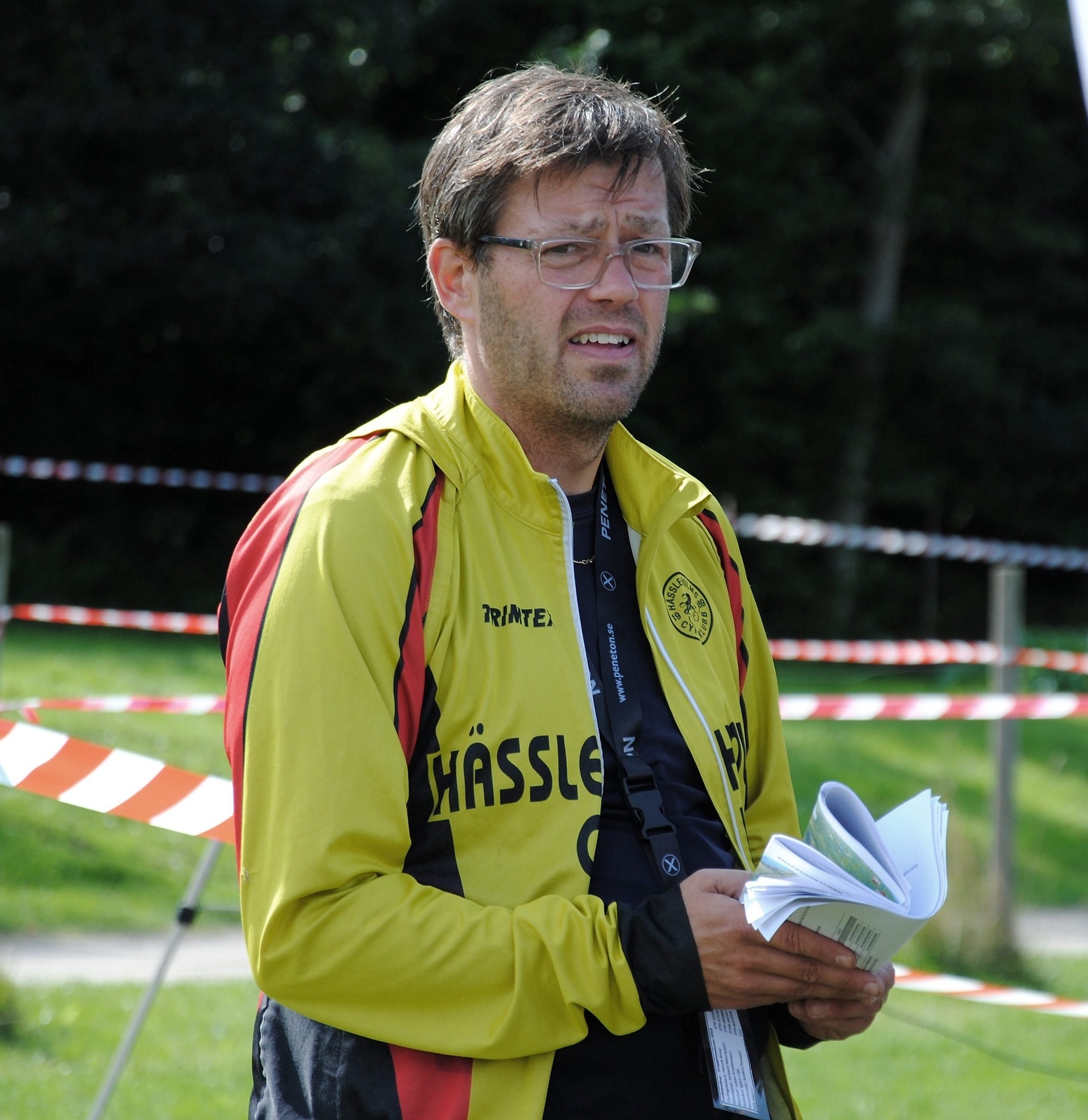 Tävlingsledaren Henrik Brink.
 Foto: Marika Höghäll