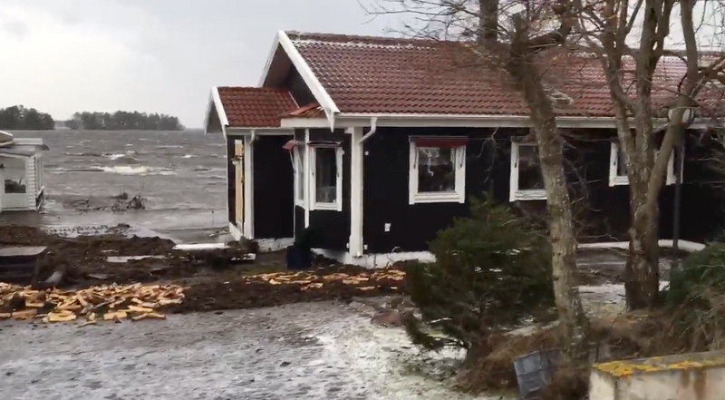 Översvämning vid Revsudden och Drag när vattnet i Kalmarsund steg.