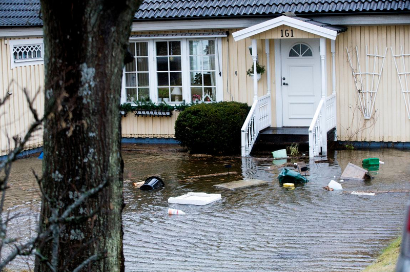 Översvämning vid Revsudden och Drag när vattnet i Kalmarsund steg.