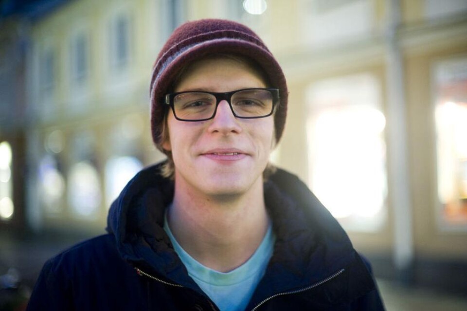 Erik Andergren, 19 år, Växjö: -Ja, för musiken och allt. Härligare atmosfär.