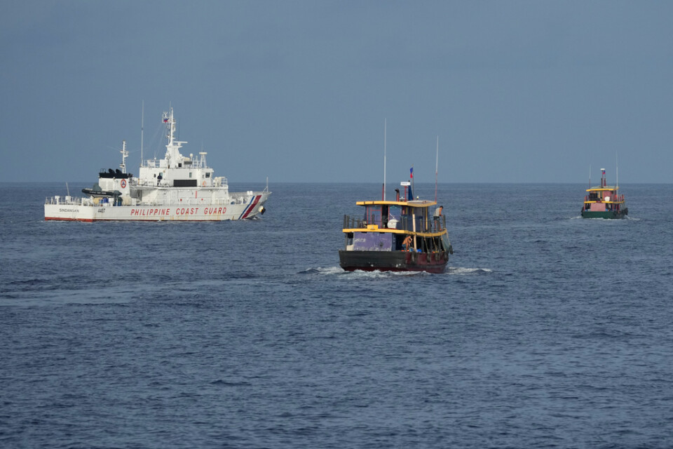 Filippinska fartyg i Sydkinesiska havet. Bild från augusti.