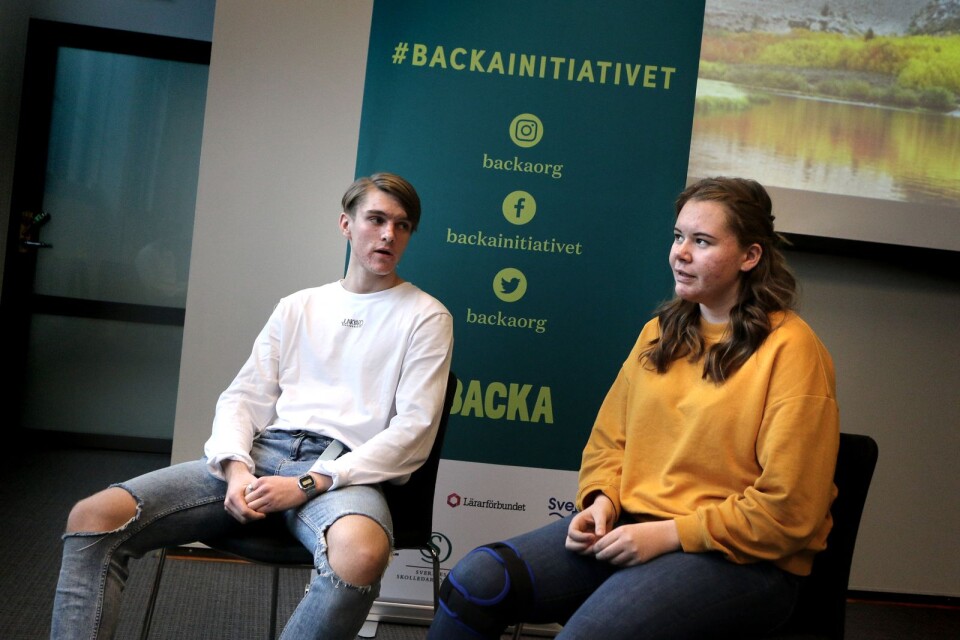 Alexander Gylldevik och Ella Kleivard, elever vid Tranemo gymnasieskola, var två av cirka 40 personer som deltog i en utbildningsdag om sexuella kränkningar i skolan, utförd av initiativet Backa.