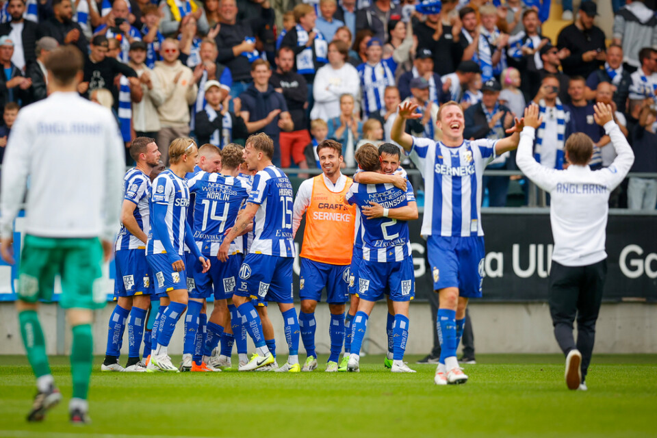 IFK Göteborg jublar i segermatchen mot Djurgården.