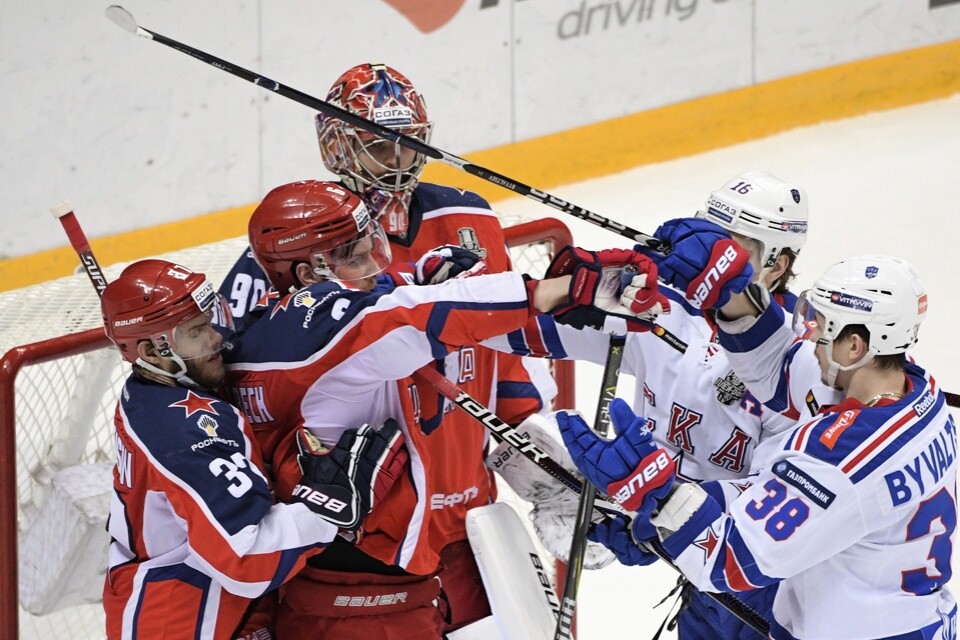 Ryska ishockeyligan KHL tar en veckas paus i slutspelet för att ändra formatet och spelprogrammet för de återstående ryska lagen. Arkivbild.