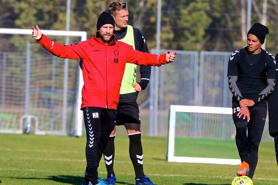 Kalmar FF-tränaren Henrik Rydström har en önskan: ”Hur får vi spelarna att gå till träningen och känna lust samtidigt som vi utmanar dem och utifrån objektiva siffror ökar möjligheten att vinna fotbollsmatcher över tid.”