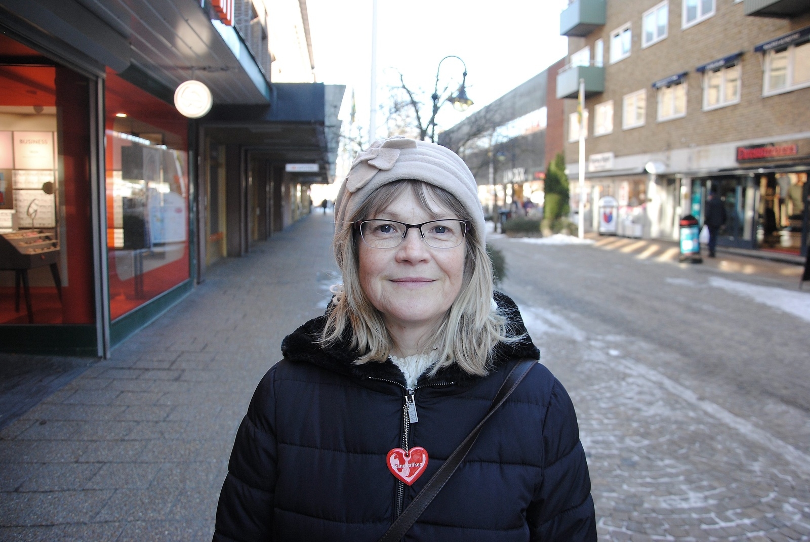 Yvonne Wikström, Tyringe:
- Jag är inte insatt och har ingen åsikt om det politiska läget.