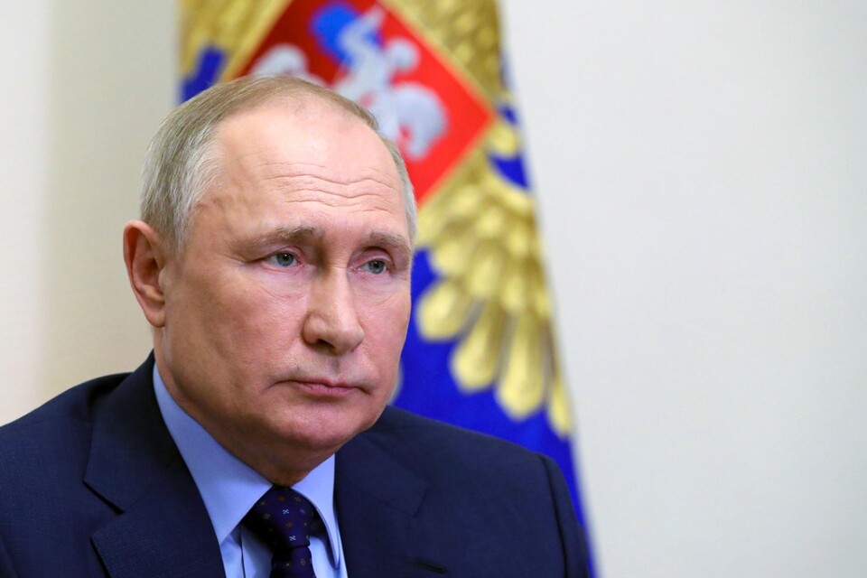 Rysslands president Vladimir Putins döttrar hamnar på EU:s sanktionslistor.