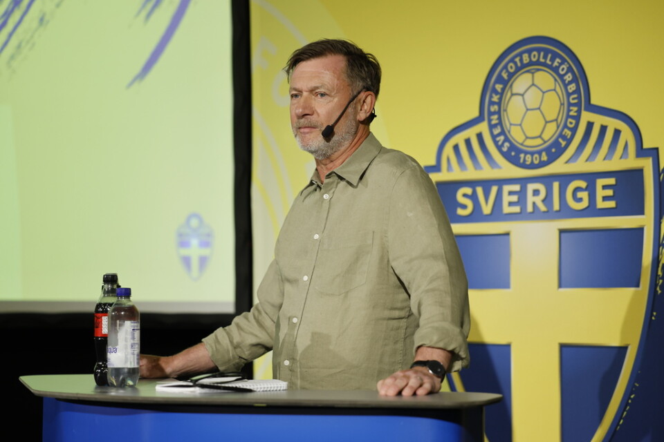 Förbundskapten Peter Gerhardsson har tagit ut VM-truppen.