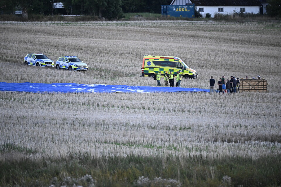 En luftballong kraschade vid landning mellan Lund och Södra Sandby på torsdagskvällen.