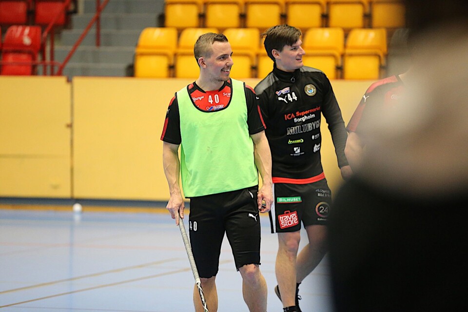 Seger mot Karlstad i Värmland i kväll? Då tar Johan Wittberg och hans FBC Kalmarsund sig vidare i kvalet mot Superligan.