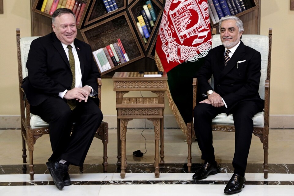 USA utrikesminister Mike Pompeo, här med Abdullah Abdulla i en bild från måndagen.
