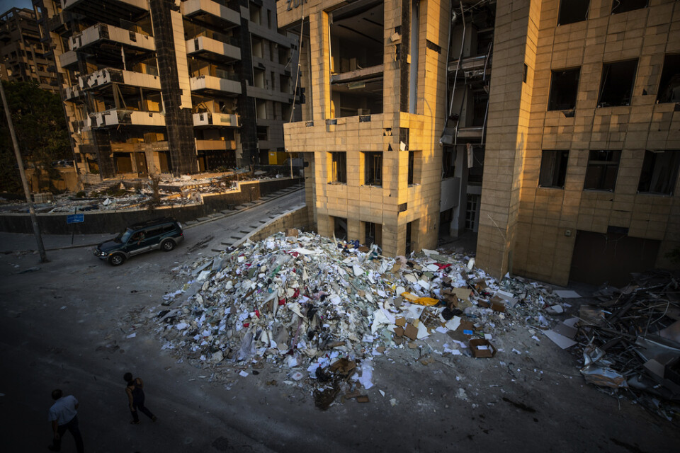 Förstörelsen är stor i närheten av hamnen i Beirut.