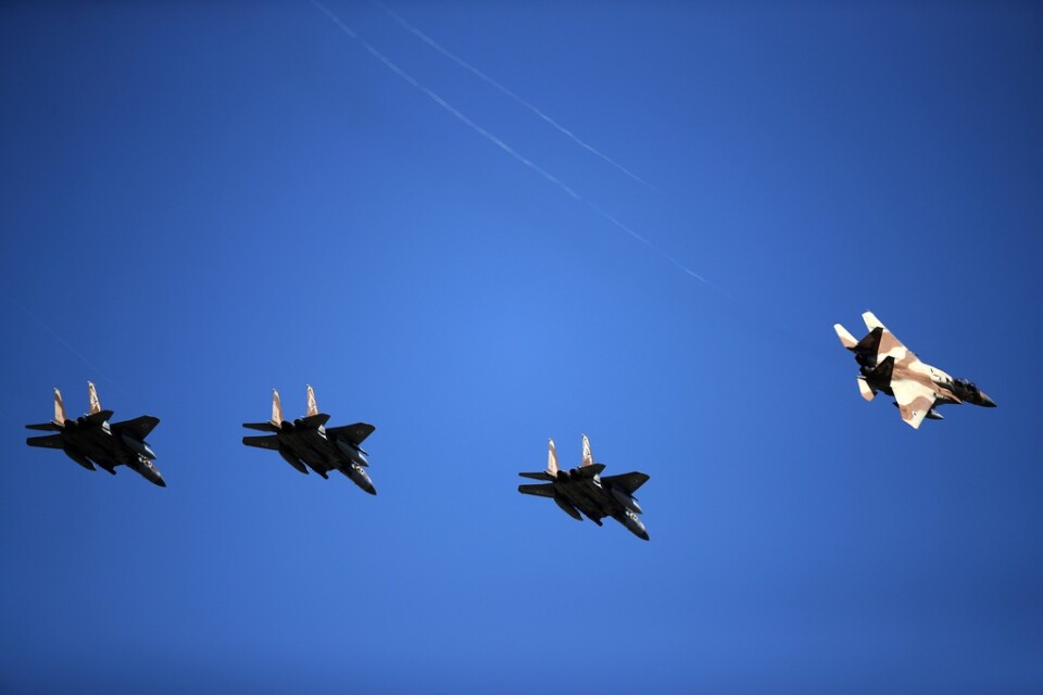 Israeliska stridsplan av typen F-15. Bild tagen under en övning i Grekland förra året.