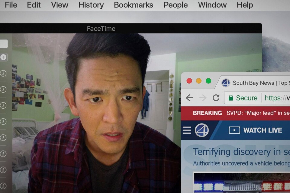 David Kim (John Cho) reagerar snabbt när dottern inte svarar i telefon, på Facetime, chatten eller mail. I ”Searching” följer han i hennes digitala fotspår när hon försvinner.