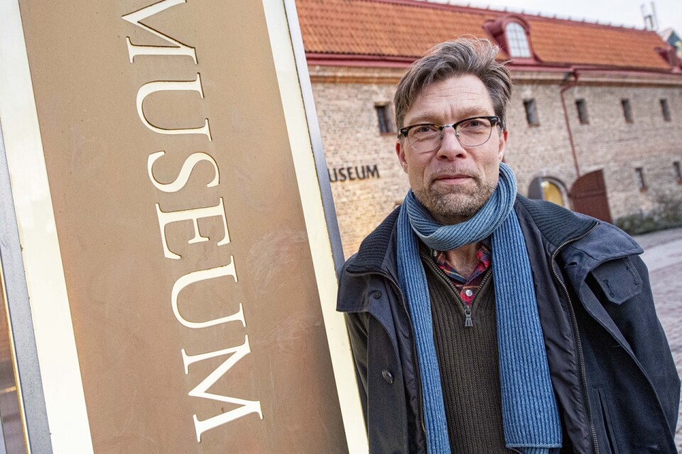 Alternativet till att ta bort planschen hade varit att göra en omarbetning av montern med innehåll för att lyfta strukturell rasism och diskriminering i det svenska utbildningssystemet under 1800- och 1900-talet, skriver Henrik Borg, chef på Regionmuseet i Kristianstad.