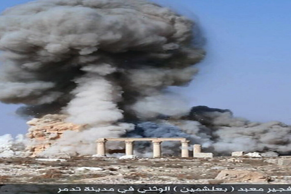 Den syriska staden Palmyra, som till stora delar förstördes av Islamiska staten. Här bombas ett 2000 år gammalt museum. Arkivbild.
