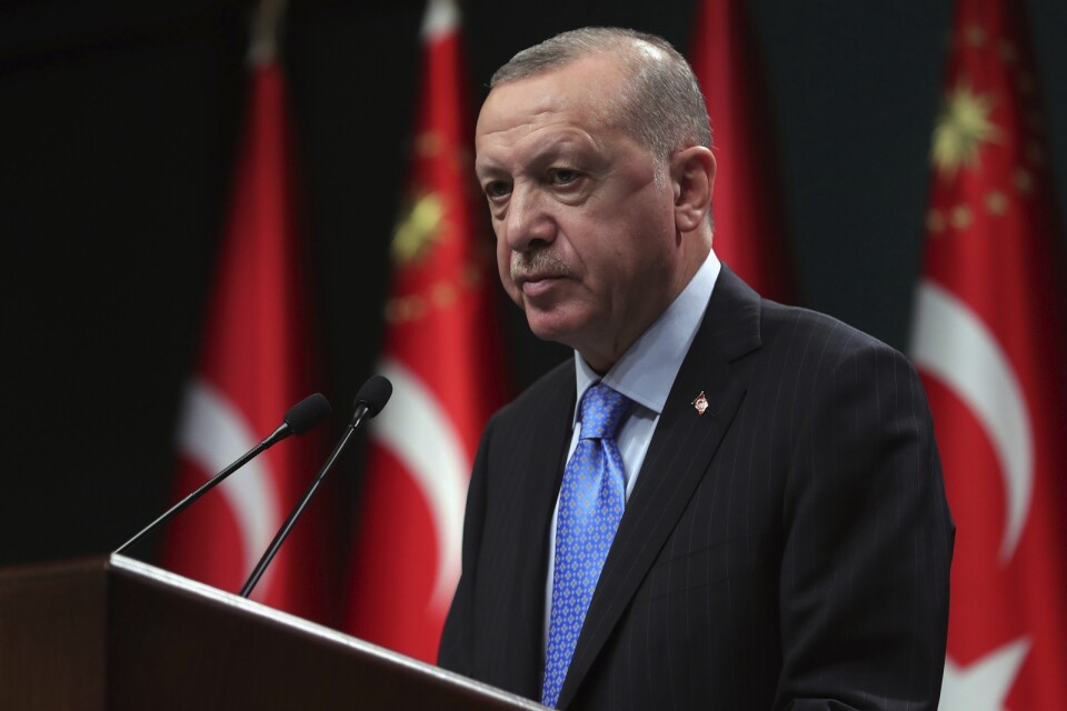 Turkiets president Recep Tayyip Erdogan under en presskonferens i Ankara i måndags.