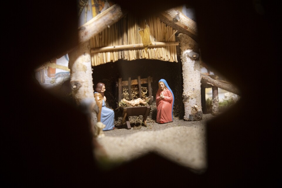 Till jul firar kristna att Jesus föddes i Betlehem.