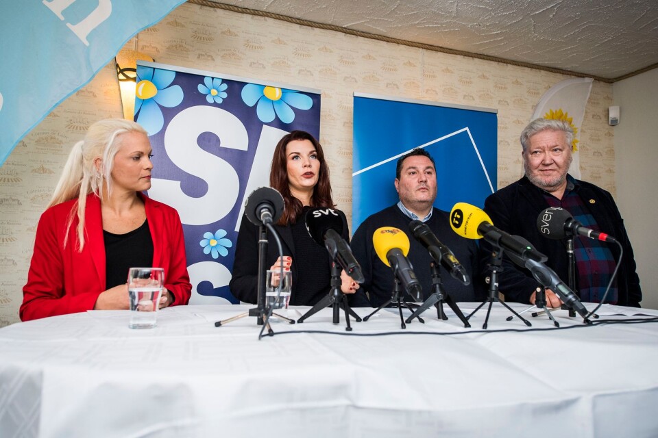 Samstyret i  Sölvesborg hade presskonferens i förra veckan. Från höger Emilie Pilthammar, M, Louise Erixon, SD, Robert Manea, KD, och Anders Jönsson, SoL.