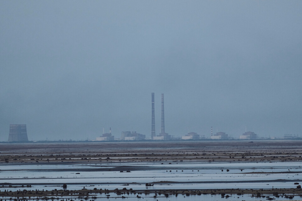 Kärnkraftverket i Zaporizjzja är Europas största och är sedan mars 2022 ockuperat av Ryssland. Arkivbild.