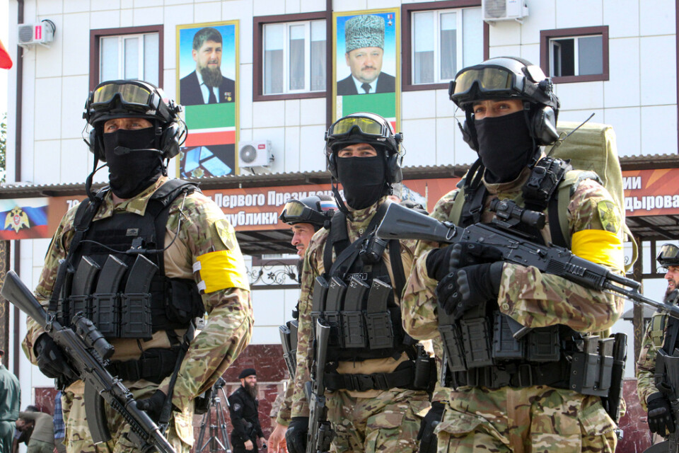 Ramzan Kadyrov, president i ryska delrepubliken Tjetjenien, har uppgett att han skickat soldater för att hjälpa Ryssland. Bild från 2021.