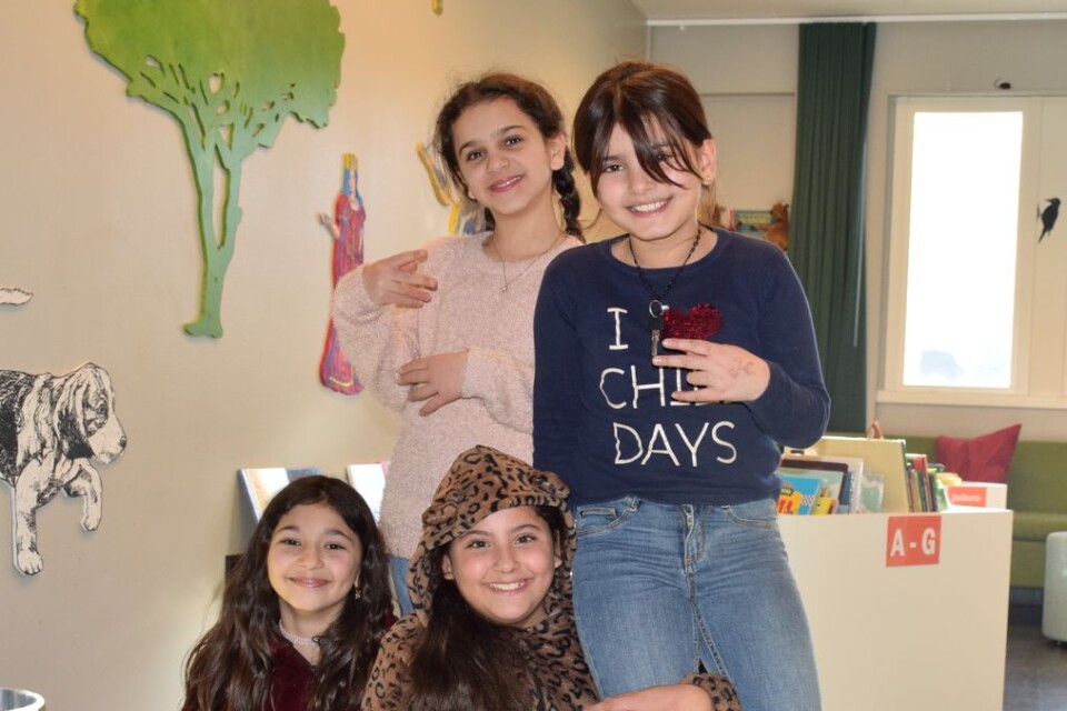 Gina Allabidi, Marwa Nammuna, Alma Abuzarad and Asra Almudhi.