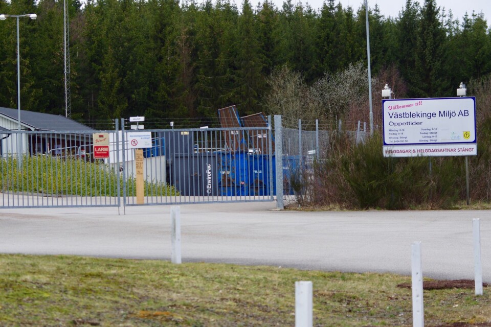 Återvinningscentralen i Olofström fick stängas efter att dynamit hittats där.