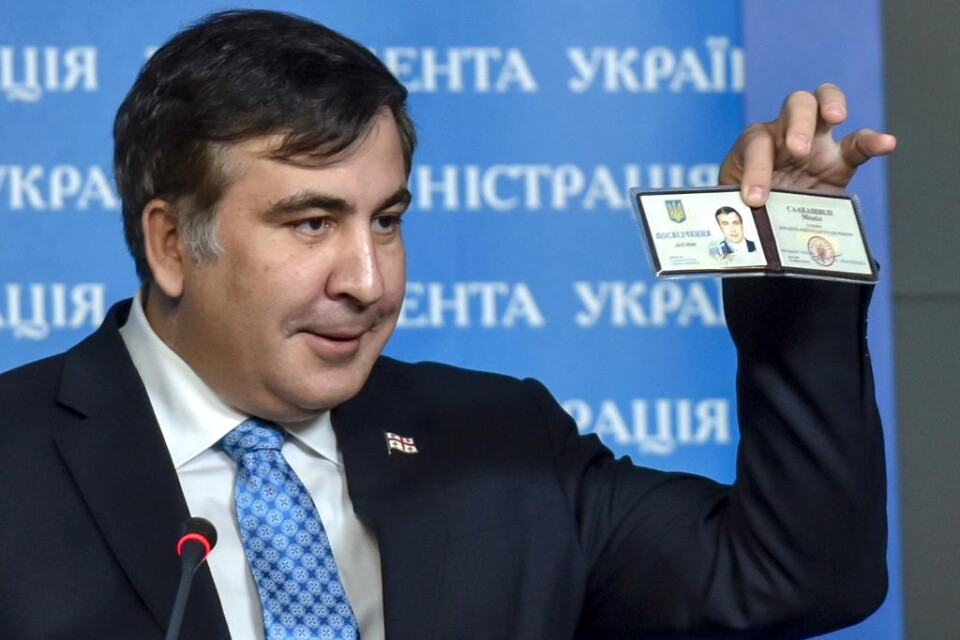 Georgiens förre president Micheil Saakasjvili blir ny guvernör i den strategiskt viktiga Odessaregionen i Ukraina. I samband med utnämningen kallade president Petro Porosjenko den tidigare georgiske ledaren för en \"stor vän till Ukraina\". Utnämningen k