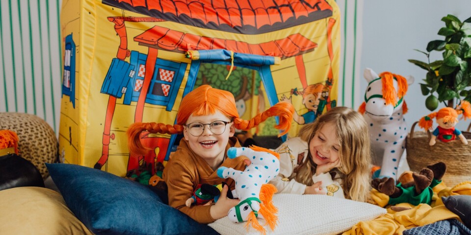 Sedan 1991 har Micki designat och utvecklat Pippi-leksaker i nära samarbete med Astrid Lindgren Company.