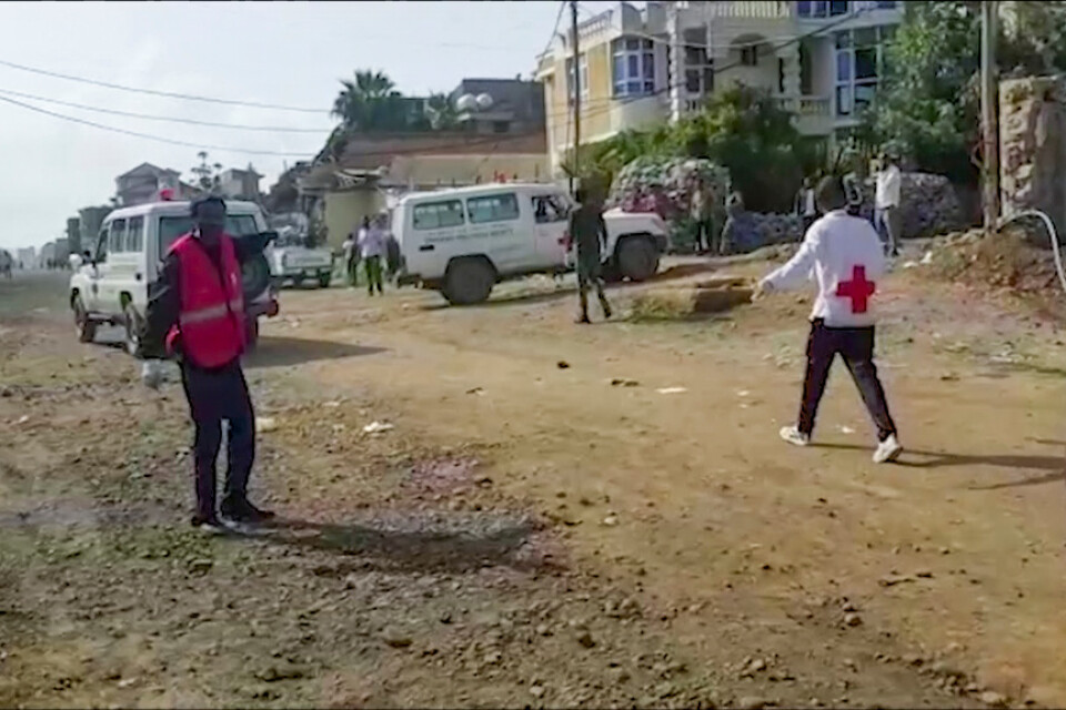 En stillbild från ett videoklipp efter ett tidigare luftangrepp mot Tigray i september.
