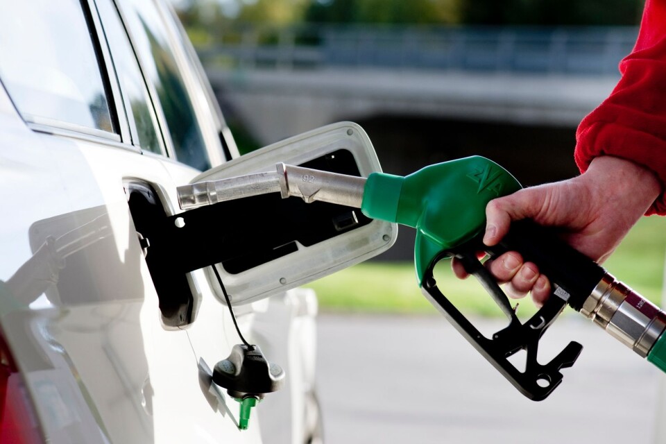 Sänkta bensin- och dieselpriser för att rädda landsbygden är fel väg att gå, tycker Börje Svensson.
