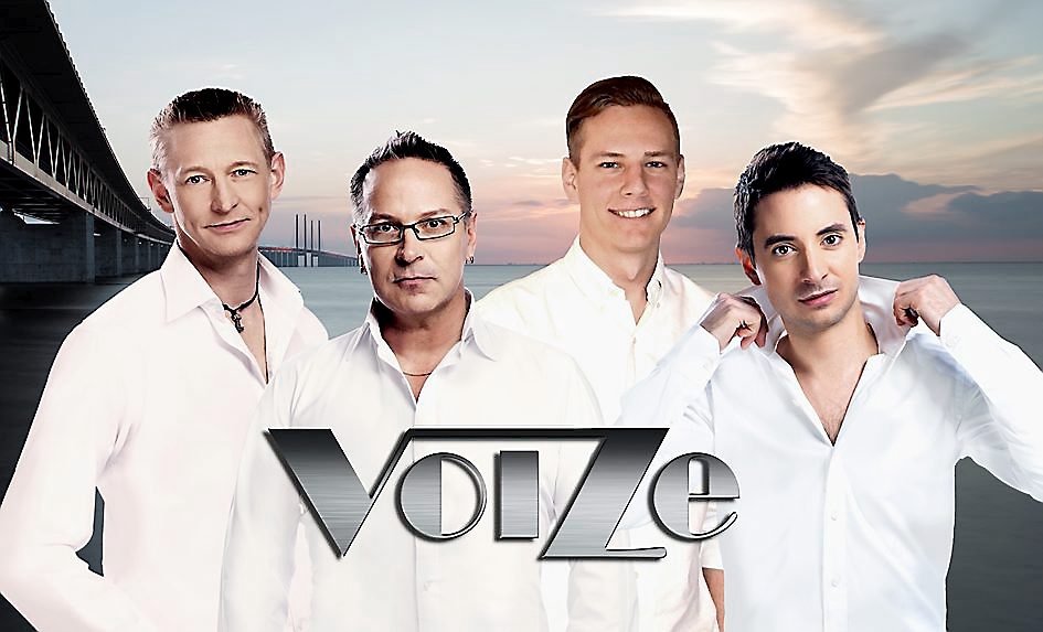 Bandet Voize står för dansmusiken denna kväll i Tyrehallen i Tyringe. Pressbild
