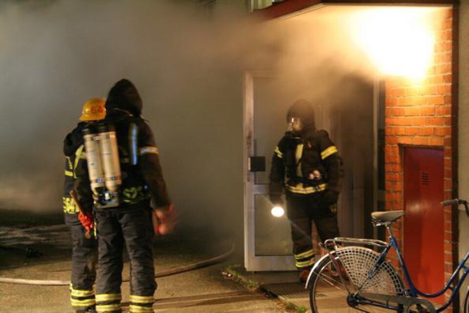 Branden startade i ett hyreshus i Södala natten till den 14 februari.