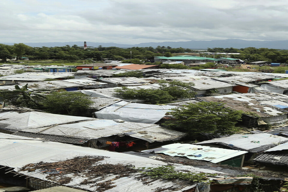 Många rohingyer bor i flyktingläger i Bangladesh. Arkivbild.